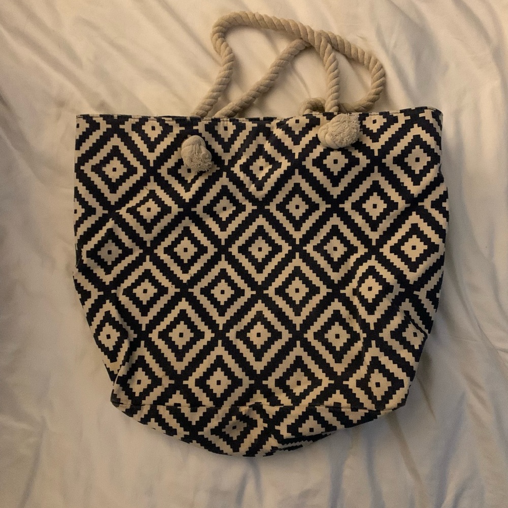 Summer & Rose utility tote